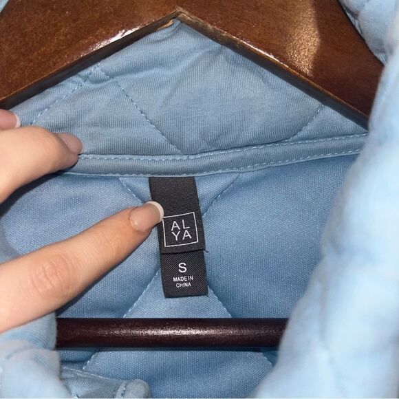 Alya Women's  Light Blue Quilted Jacket - Picture 4 of 10